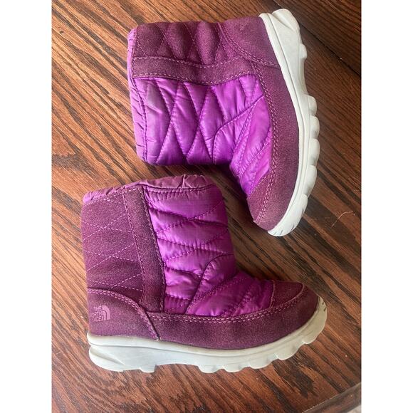 THE NORTH FACE Girls Purple White Suede Quilted Slip On Snow Boot Toddler Size 7 - Picture 1 of 6